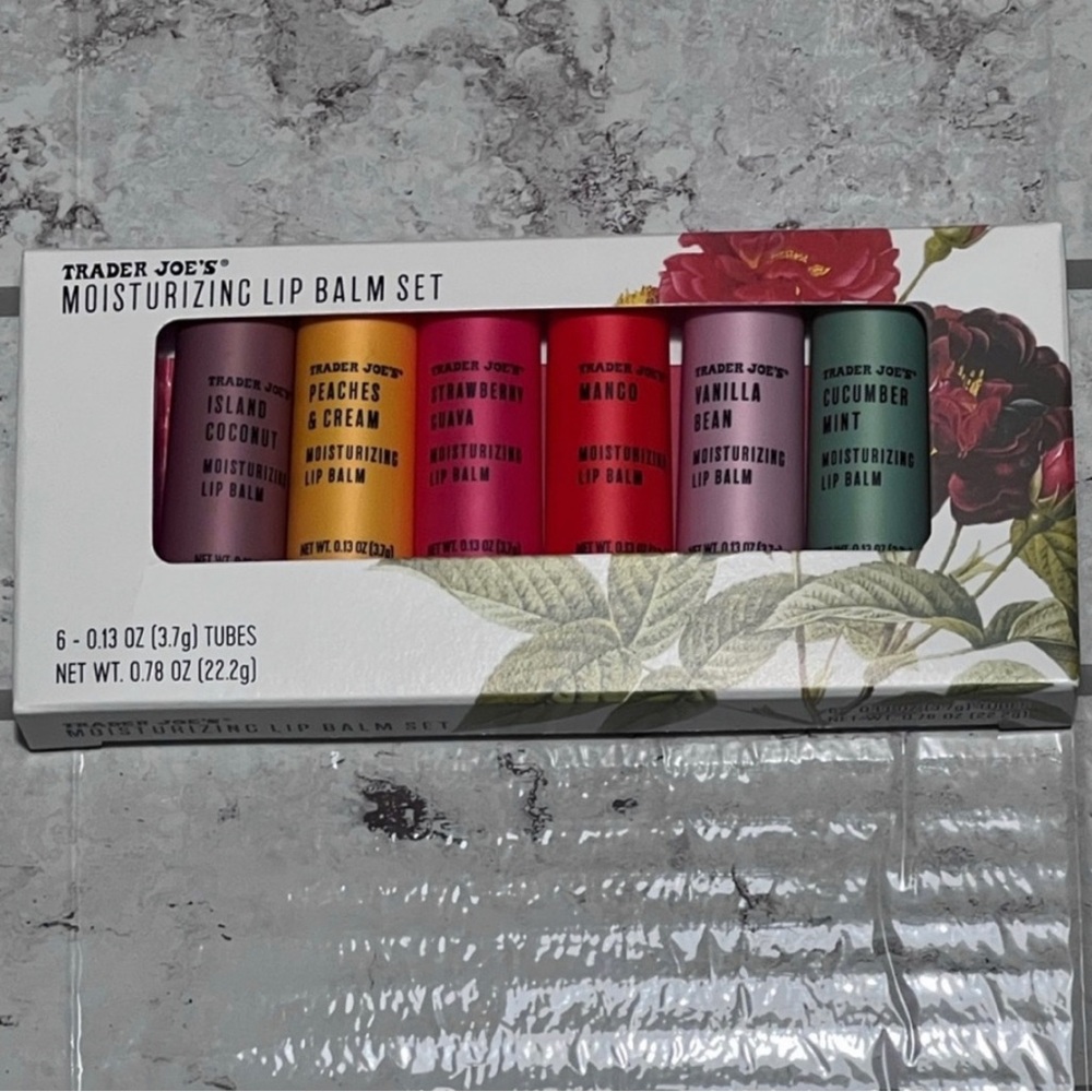 TRADER JOE’S MOISTURIZING LIP BALM SET